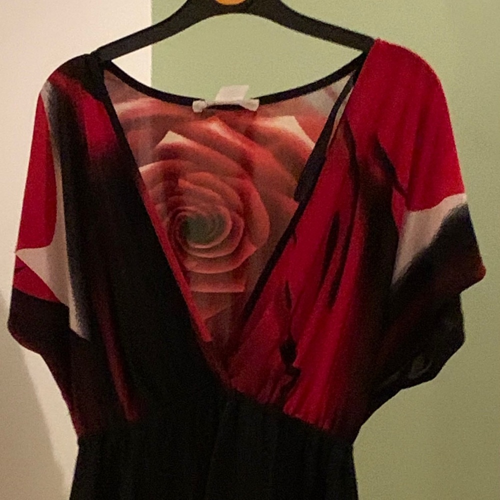 Black and red top